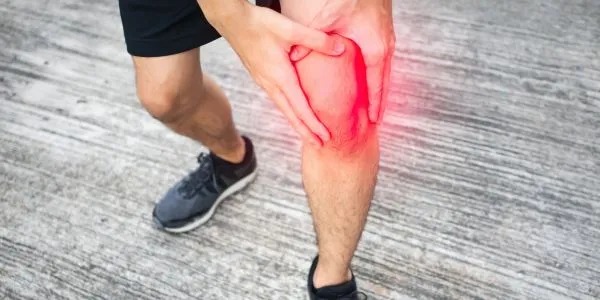 Knee Ligament Tears: Causes, Symptoms, and Treatments